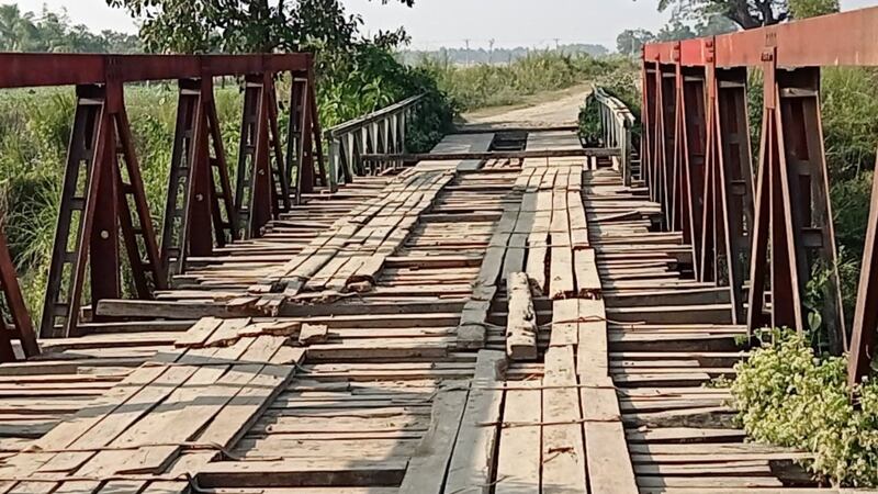 The wooden bridge in Rakhine state's Maungdaw township that was the focus of a brief report that landed DMG reporter Aung Kyaw Min in court under controversial Article 66 (d) of Myanmar's Telecommunications Law.
