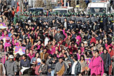 tibet_protest_200px.jpg
