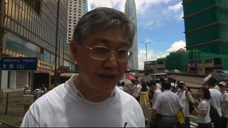 中原地产创办人施永青。(路透社视频截图)