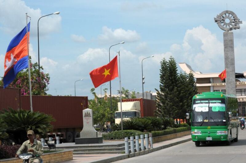 viet-camboborder.jpeg