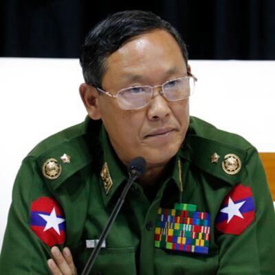 တပ်မတော် သတင်းမှန်ပြန်ကြားရေးအဖွဲ့ ဒုတိယဥက္ကဋ္ဌ ဗိုလ်ချုပ် ထွန်းထွန်းညီ