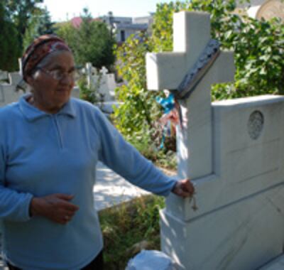 hero tomb 200