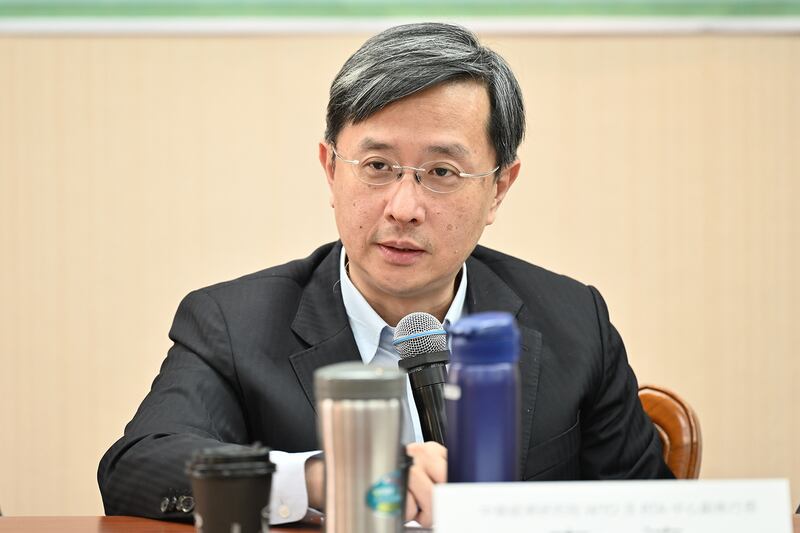 2021年9月20日,中華經濟研究院WTO及RTA中心副執行長李淳:透過WTO解決這次爭端耗時,應循兩岸食安機制溝通。(鍾廣政 攝)