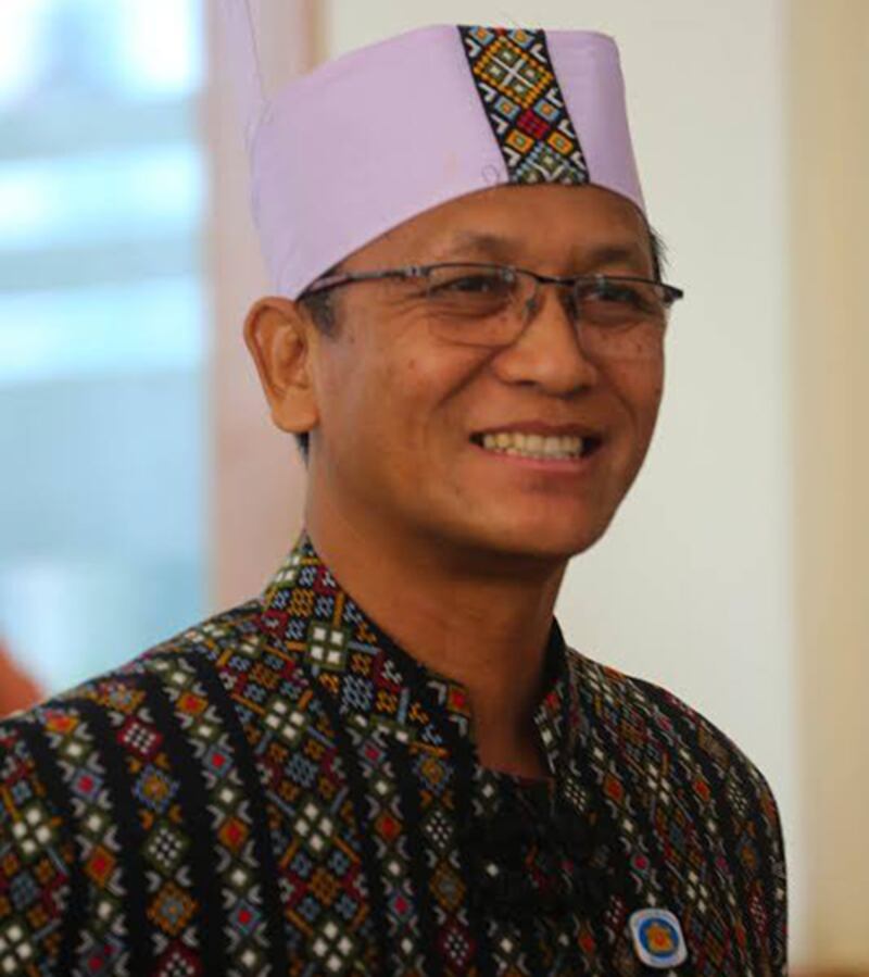 Henry-Van-HteeU