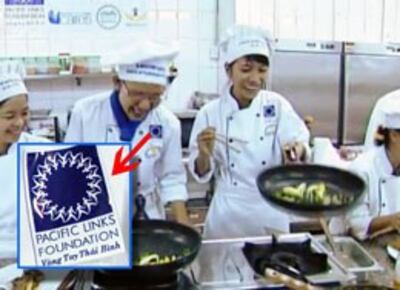 Một số các em cũng được “Vòng Tay Thái Bình” gởi đi học làm bếp ở TP HCM. RFA/screen capture