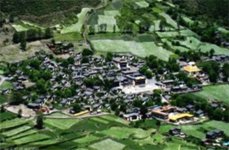图片:四川阿坝州马尔康县草登寺全景。(达兰萨拉阿坝格尔登寺早前提供)