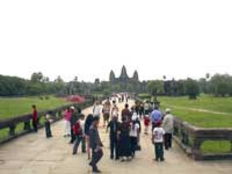 020AngkorWat200.jpg