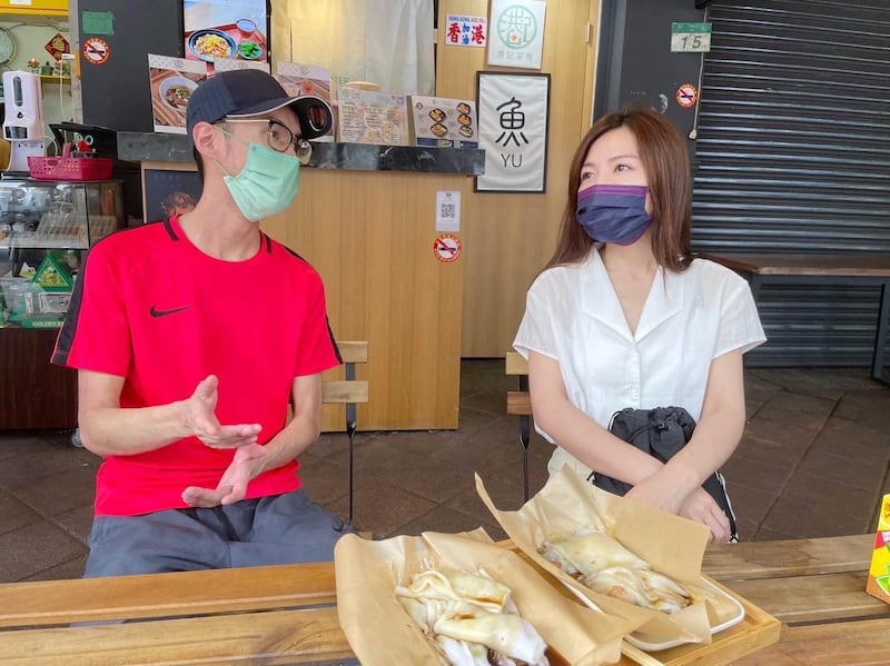 吳沛憶早前也走訪港式小食店「港記」。(吳沛憶提供)
