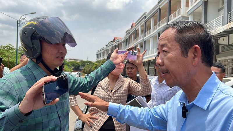 Protest_on_040723_demanding_release_of_political_prisoners.jpg
