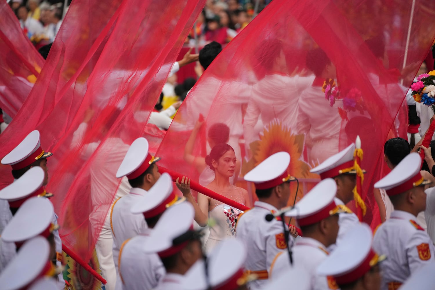 PHOTOS: Vietnam celebrates 50th anniversary of war’s end with grand parade