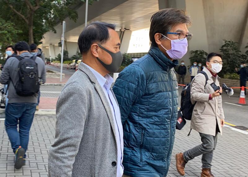 2020年12月3日,民主派人士李永達等人到場聲援。(劉少風 攝)