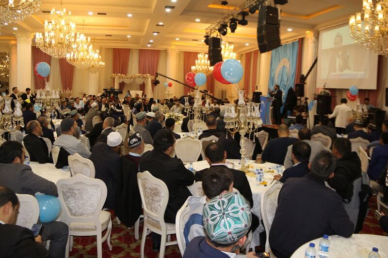 ئىستانبۇلدا ئۆتكۈزۈلگەن ئىككى جۇمھۇرىيەت كۈنىنى خاتىرىلەش مۇراسىمىدىن كۆرۈنۈشلەر، 2023-يىلى 12-نويابىر، ئىستانبۇل