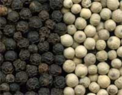 BlackWhitePepper200.jpg