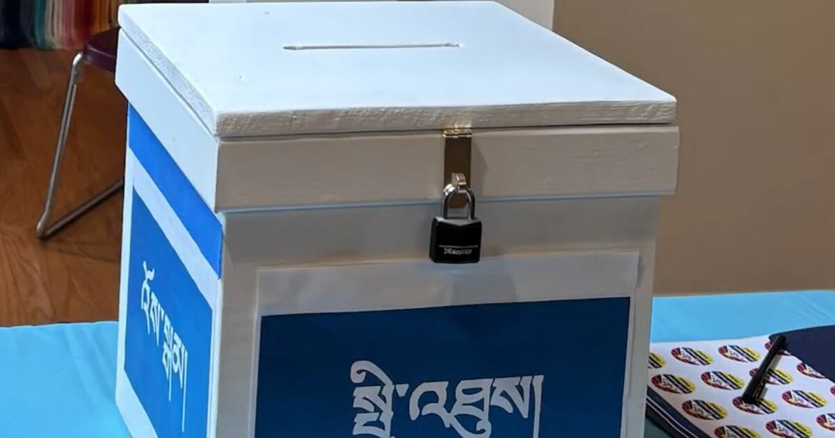 ཨ་རིའི་རྒྱལ་སའི་ཁུལ་དུ་བཙན་བྱོལ་བོད་མིས་འོས་བསྡུར་མཉམ་ཞུགས།