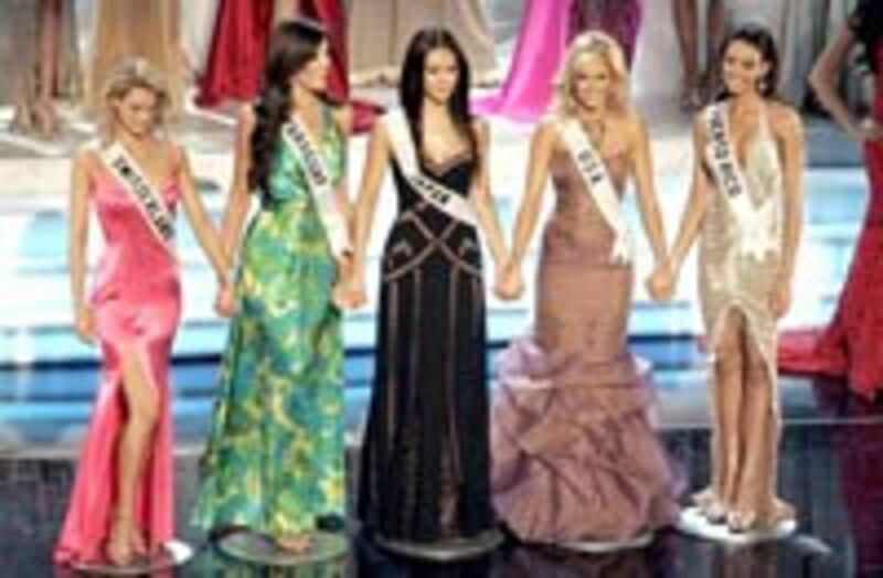 Top5MissUniverse200.jpg