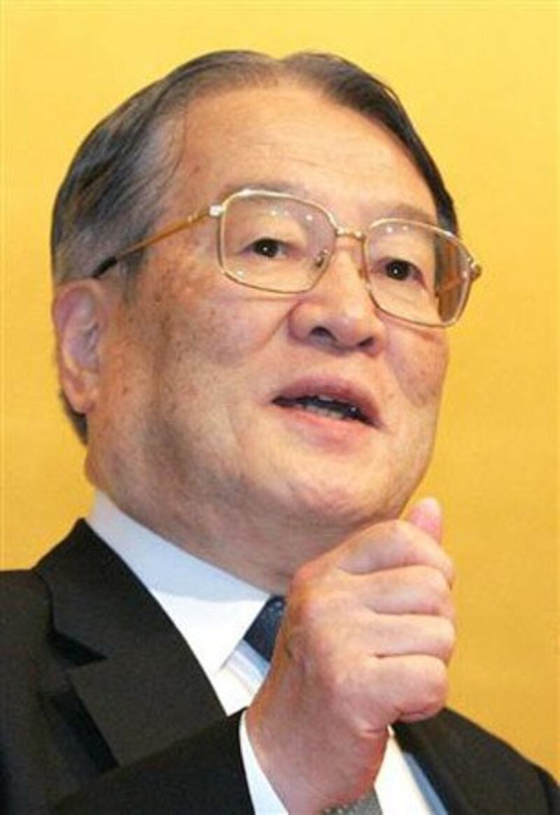 图片:日本前防卫相森本敏18号参加由日本海上自卫队主办的研讨会和一名中国海军大校就尖阁诸岛(中国称钓鱼岛)问题直接交换了意见。虽然双方就主权问题互不让步,但就有必要建立防止日中发生军事冲突的规则达成了共识。森本在研讨会基调演讲中表示:“关于目前已停止磋商的防止自卫队与中国军队发生冲突的‘海上联络机制',”森本主张“如果构建起该机制,对日中双方而言都很理想。”(南洲提供)