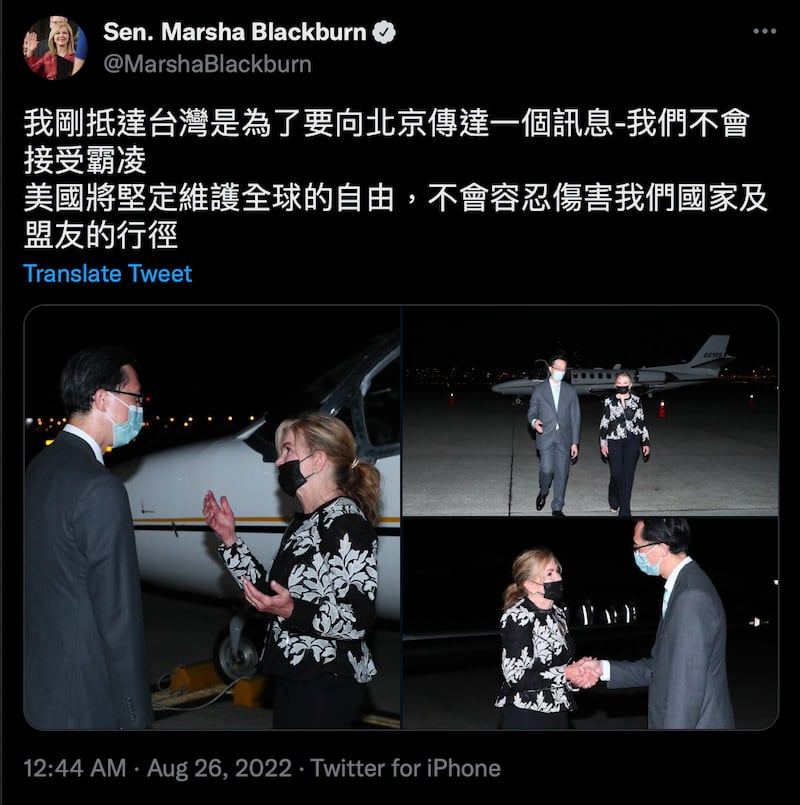 布莱克本一抵台后,连续发文支持台湾、呛习近平。(截图自推特)