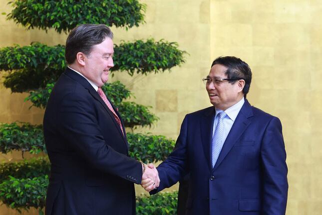 Vietnam wants to boost imports of US food, gas, tech: prime minister