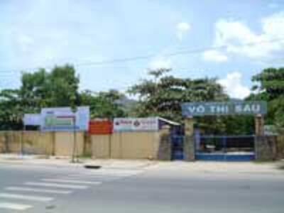 VothiSauSchool200b.jpg