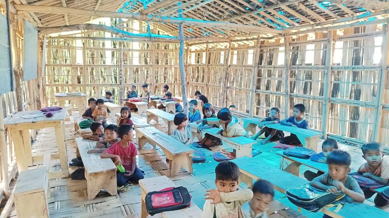 ချင်းပြည်နယ်၊ ပလက်ဝမြို့နယ်ရှိ စာသင်ကျောင်းတစ်ကျောင်းအား ၂၀၂၃ ခုနှစ် ဇွန်လ ၂၃ ရက်နေ့က တွေ့ရစဉ်။ (Photo: Paletwa Township Education Board)