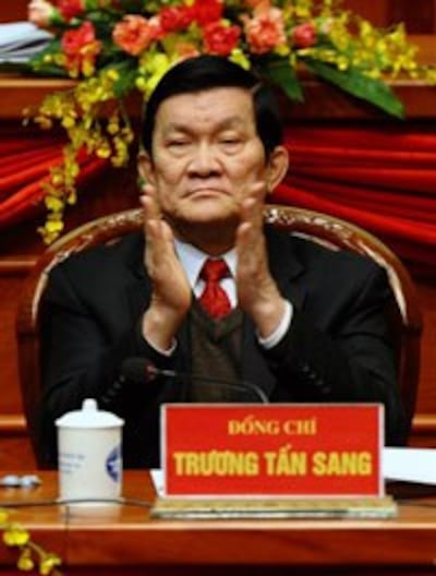 000_Hkg4448614-200