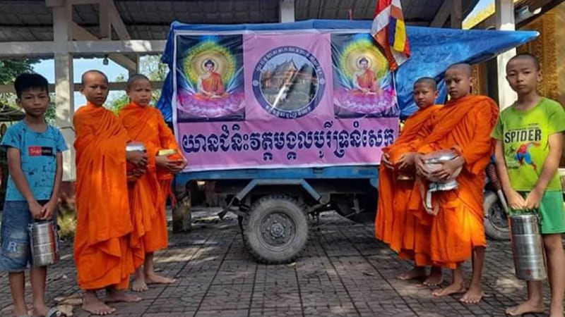 KKK with Moto Tuk Tuk-2.jpg