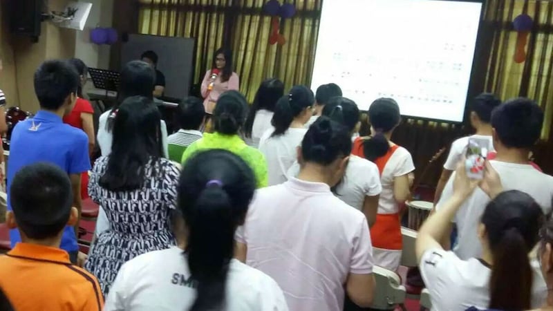 广福教会信徒聚会（对华援助协会）