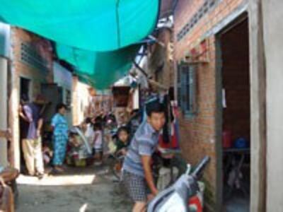 VnCambodiaChbaAmpou200.jpg