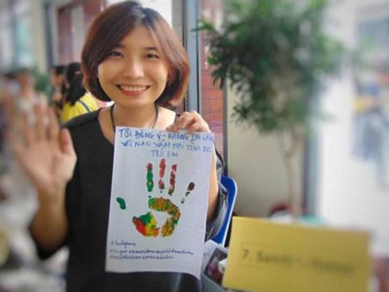 Cô Sandy Ngọc Nguyễn, người phát động chiến dịch Đừng Nói Không Với Nạn Xâm Hại Tình Dục Trẻ Em. 