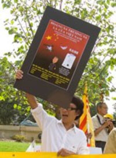 Protest PhamVanDong-2