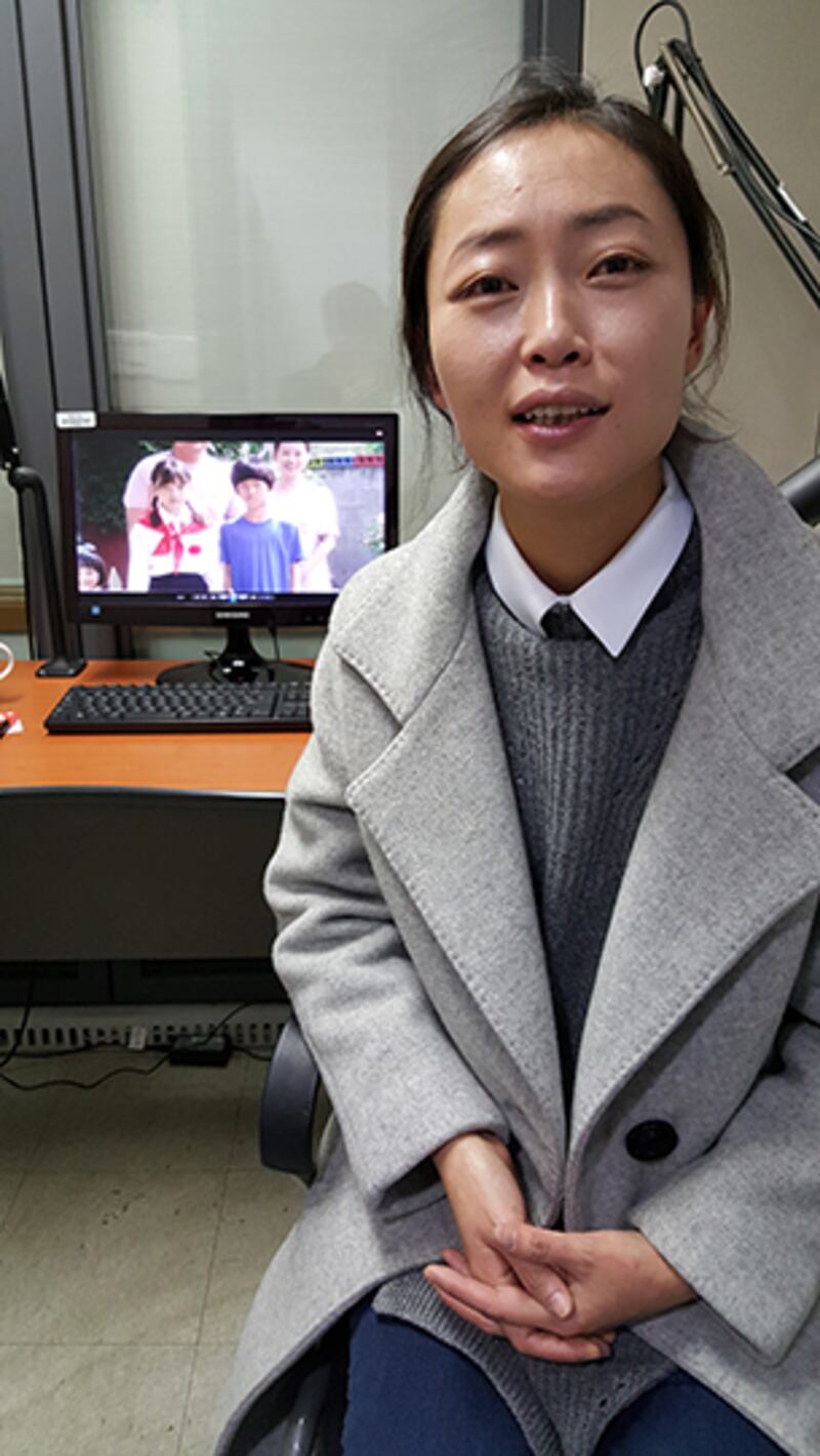장은연 감독이 영화 ‘소년, 소녀를 만나다'에 대해 말하고 있다. RFA PHOTO/ 박성우