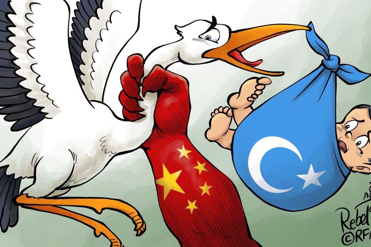 خىتاينىڭ ئۇيغۇر قىرغىنچىلىق ھەرىكىتىنىڭ كارتون ئىپادىلىنىشى.