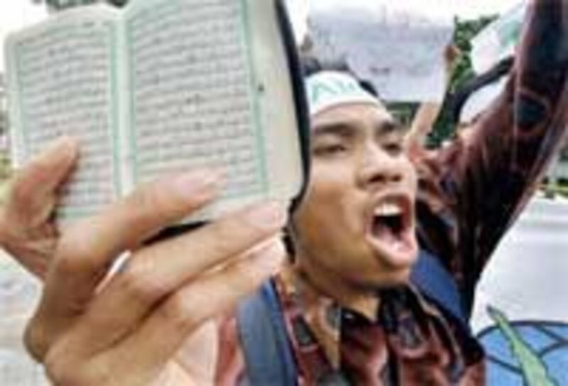 MuslimProtest200.jpg
