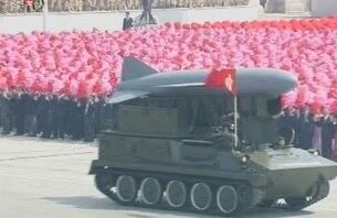지난 4월 15일 평양 김일성광장에서 열린 김일성 주석 100회 생일 경축 대규모 열병식에 등장한 스커드 미사일.