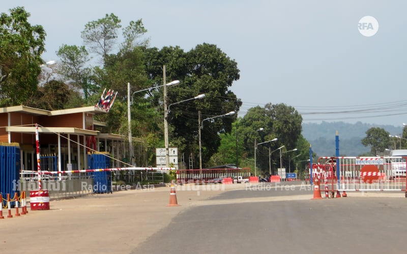 ច្រក​ព្រំដែន​អន្តរជាតិ​ខ្មែរ-ថៃ ជាំសាង៉ាំ នៅ​លើ​ខ្នង​ភ្នំ​ដងរែក នៃ​ស្រុក​អន្លង់វែង ខេត្ត​ឧត្តរមានជ័យ ថ្ងៃ​ទី​១១ ខែ​មីនា ឆ្នាំ​២០១៧។ 