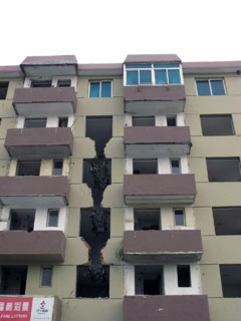 dalian_dismantle_b305.jpg
