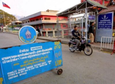 thai_border-200.jpg