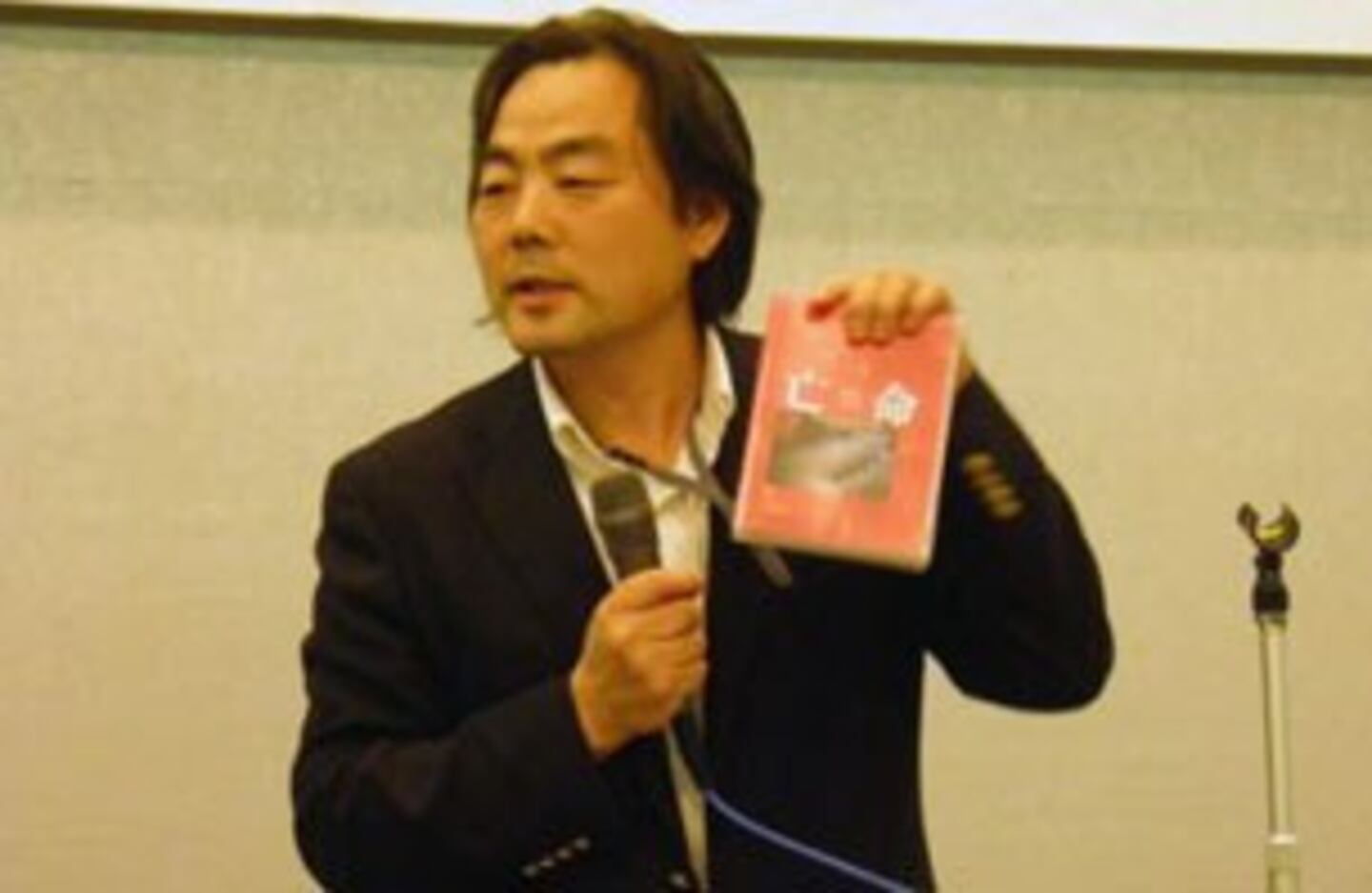 八九六四“天安门事件”学运领袖王丹将访问日本（组图） – 普通话主页