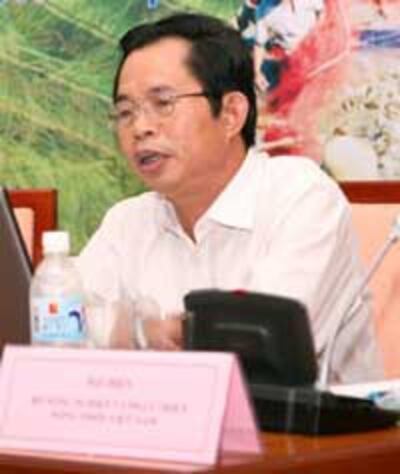 Ông Nguyễn Trường Tô, Chủ tịch ủy ban nhân dân Tỉnh Hà Giang liên quan đến vụ án mua dâm nữ sinh. Photo courtesy of chinhphu.vn