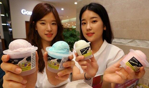 서울 동대문구 롯데백화점 청량리점에서 웰바스가 실제 아이스크림을 연상시키는 용기 담긴 이색 비누 '아이스크림 솝'을 선보이고 있다. 