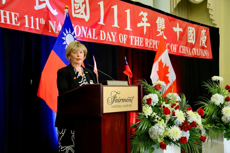 加拿大自由党议员兼国会国际贸易委员会主席史葛洛(Judy Sgro)率团访问台湾。 (驻加拿大台北经济文化代表处提供)