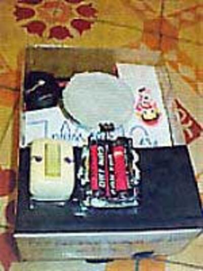 CleaningRobot150.jpg