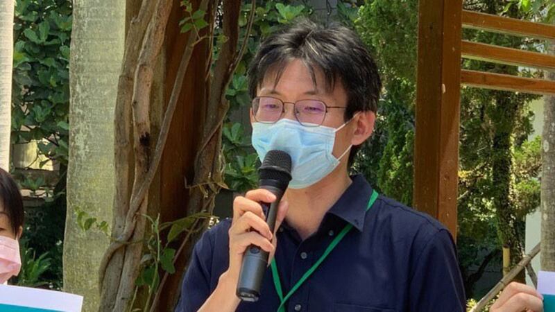 中研院社会所副研究员林宗弘提出抢救香港受迫害学者机制。(记者 黄春梅摄)