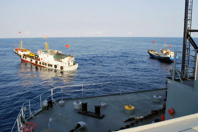 2009-03-10T120000Z_1713467367_GM1E53A0TDD01_RTRMADP_3_USA-CHINA-NAVY.JPG