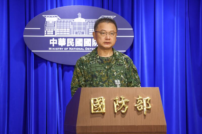 國防部發言人孫立方表示,共軍非理性挑釁軍演危及台海安全、無助兩岸關係良性發展。(國防部提供)