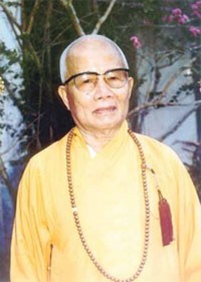 thichhuyenquang200.jpg