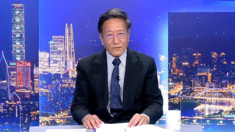 程农晓表示,用货币政策救不回中国的经济萎缩。