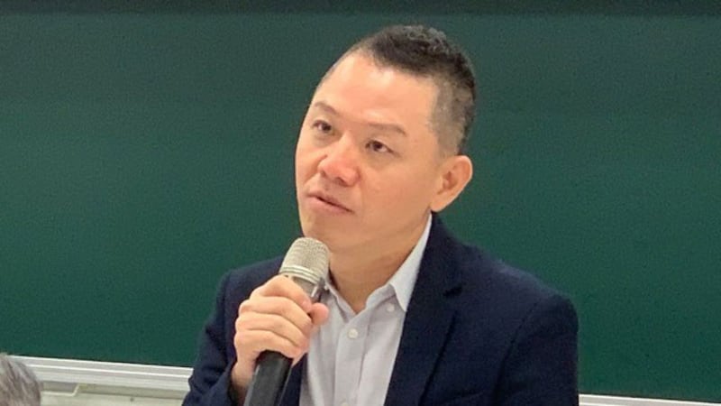 中山大学中国与亚太区域研究所教授郭育仁指出，中共《海警法》给日本当头棒喝。(记者 黄春梅摄)