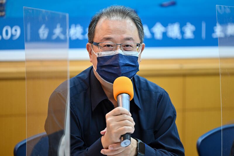 淡江大學國際事務與戰略研究所副教授黃介正：政府不要心理上「攬炒」香港，把港人當成工具。（鍾廣政 攝）