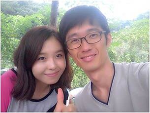 강 디모데씨와 아내.